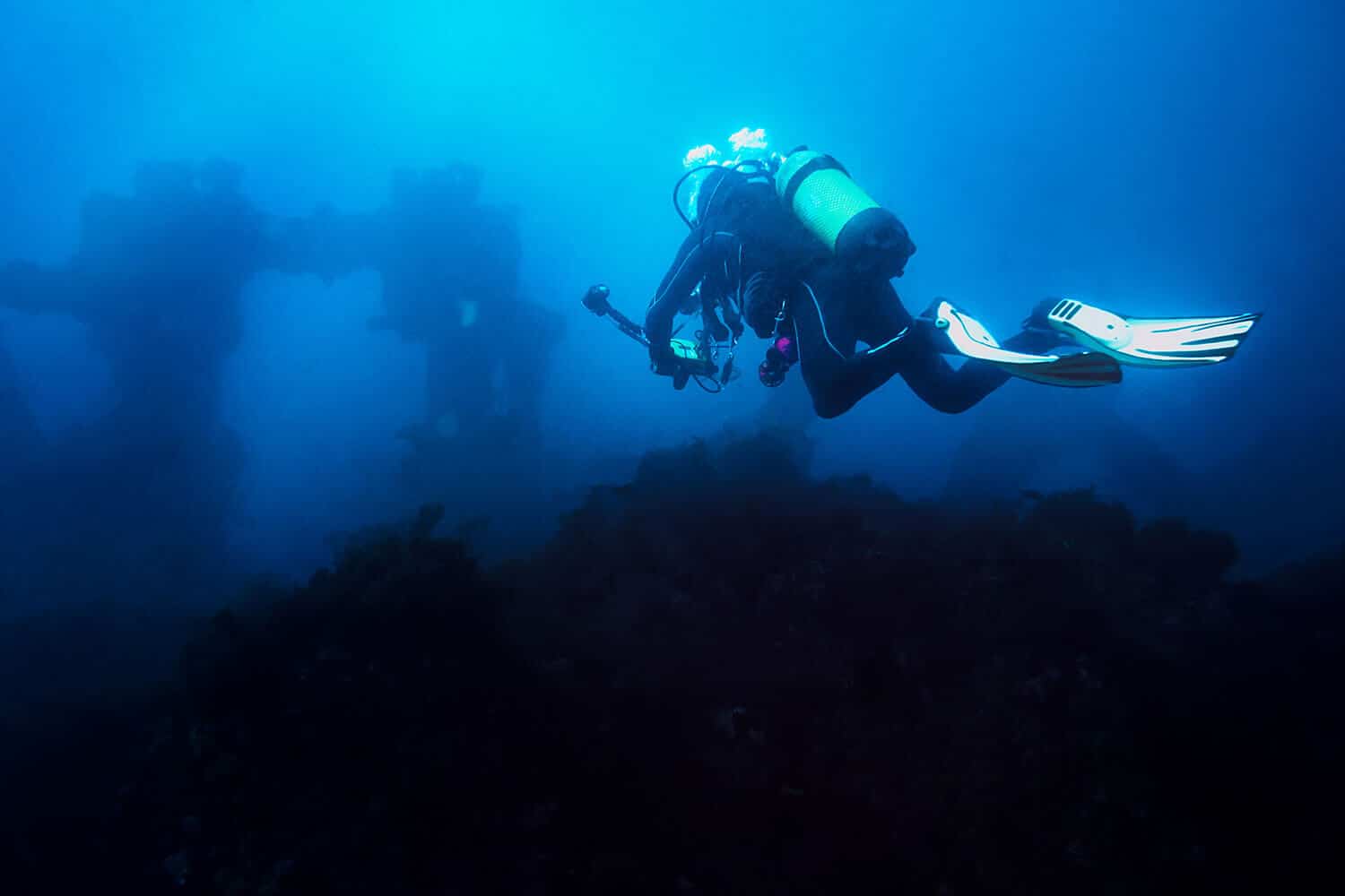 Subacqueo TDE Europe durante un’immersione in mare